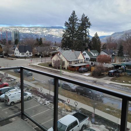 Cozy Studio Suite, 15Min Walk To Downtown Kelowna Zewnętrze zdjęcie