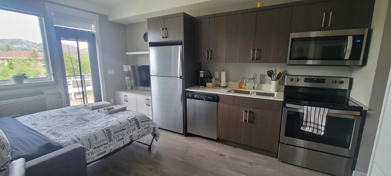 Cozy Studio Suite, 15Min Walk To Downtown Kelowna Zewnętrze zdjęcie